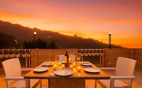 Hotel Shiva Lake - Near Mussoorie Lake